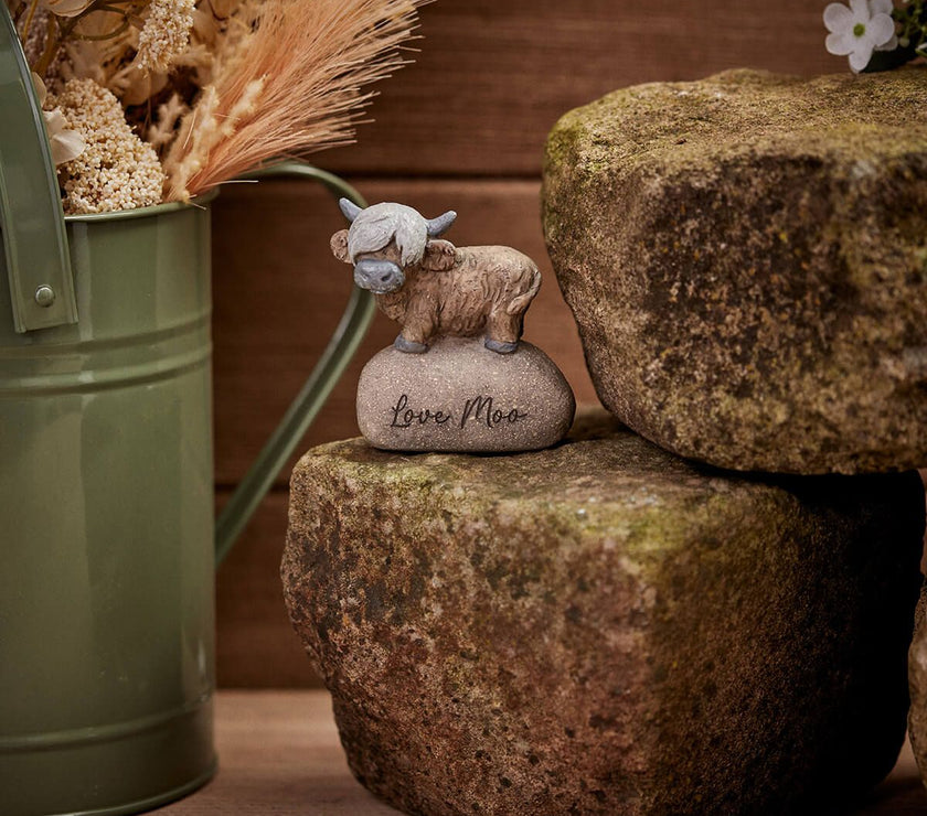 'Love Moo' Dougal Highland Cow Ornament