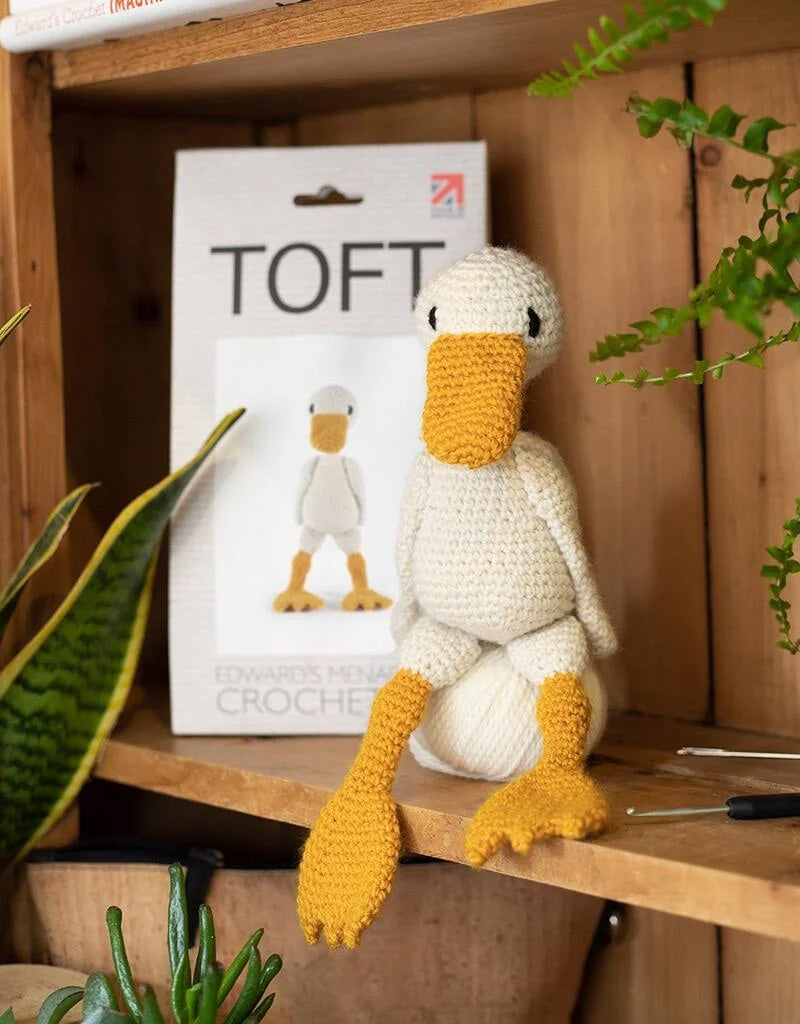 Geraldine The Duck Crochet Kit