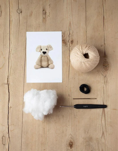 Mini Eleanor The Labrador Crochet Kit