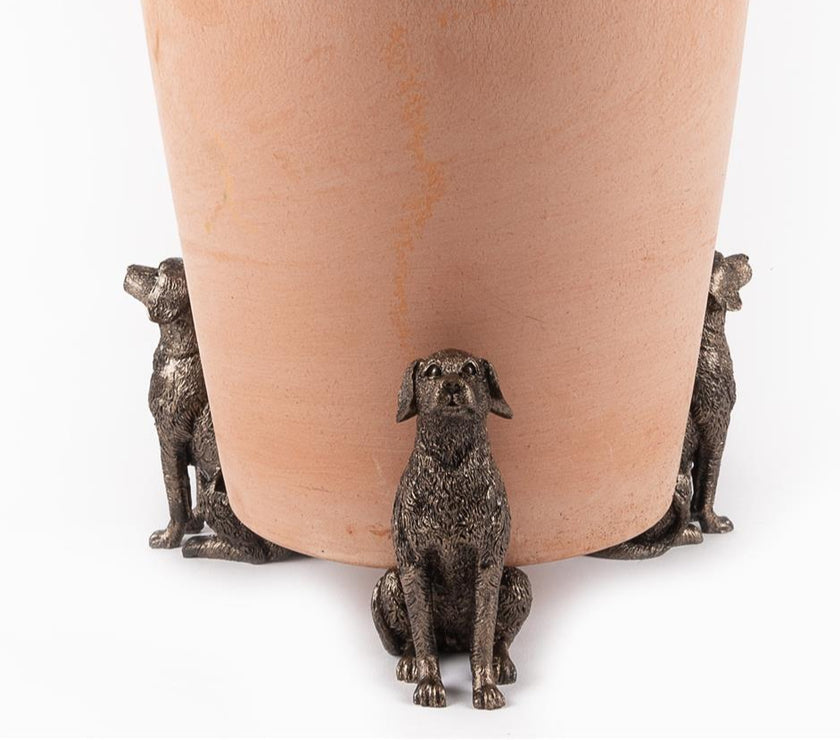 Sitting Labrador Plant Pot Feet – Set of 3